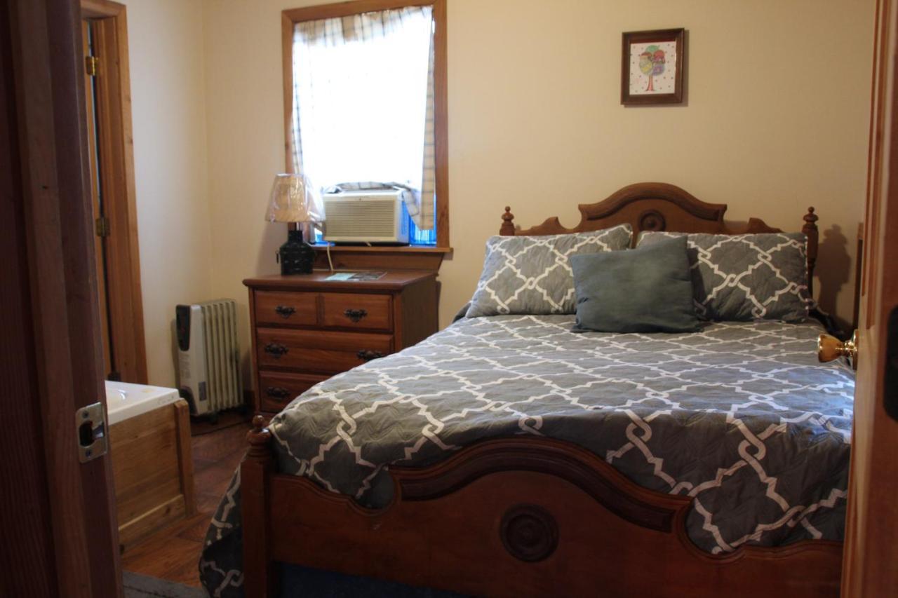 Berry Creek Cabins Bed and Breakfast Isabel Eksteriør billede